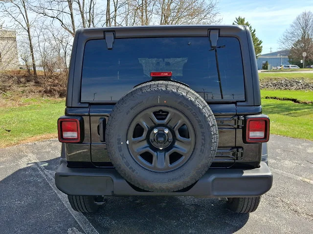 New 2026 Black Jeep Sport image 7