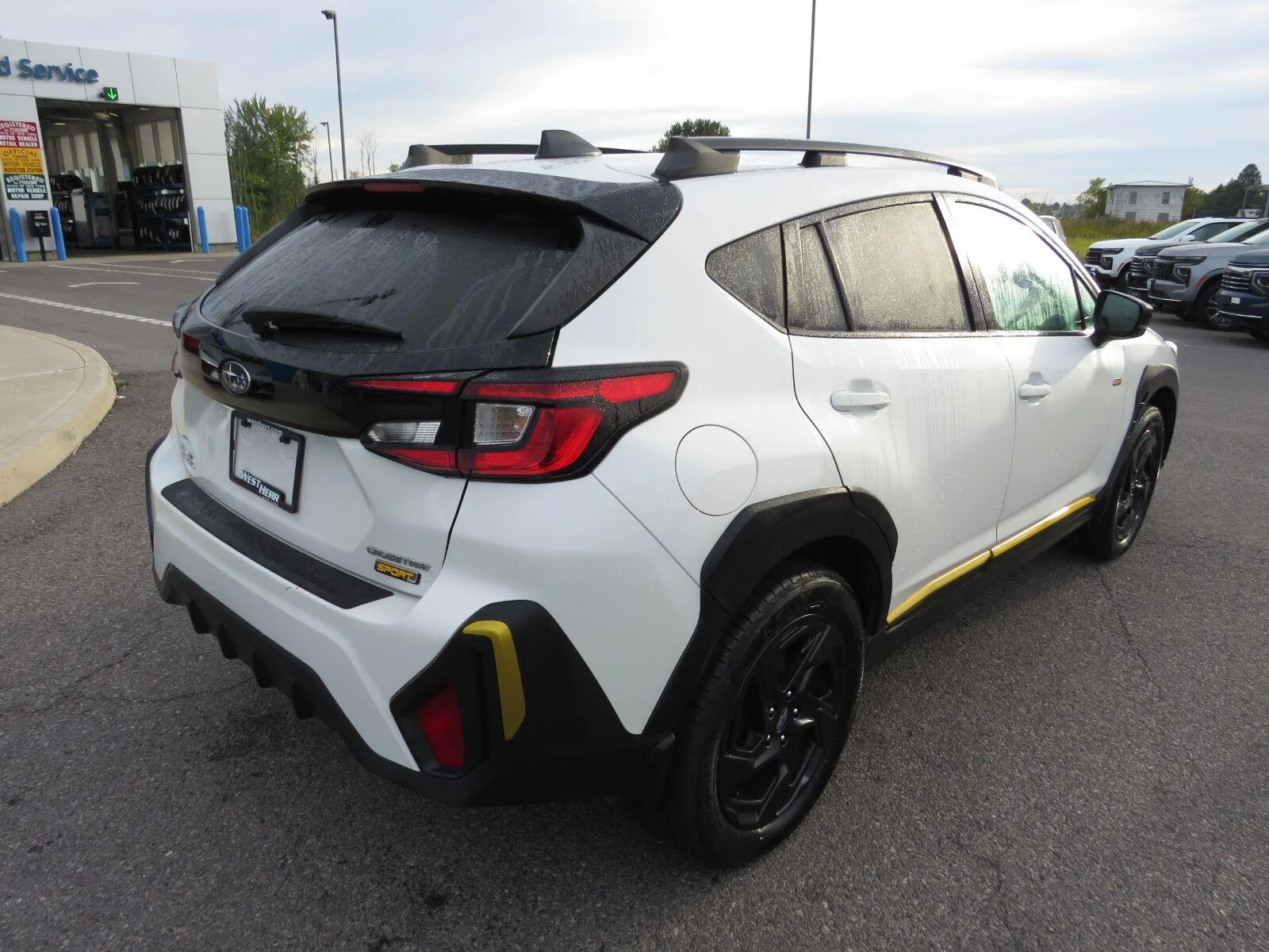Used 2024 Crystal White Pea Subaru Sport image 8