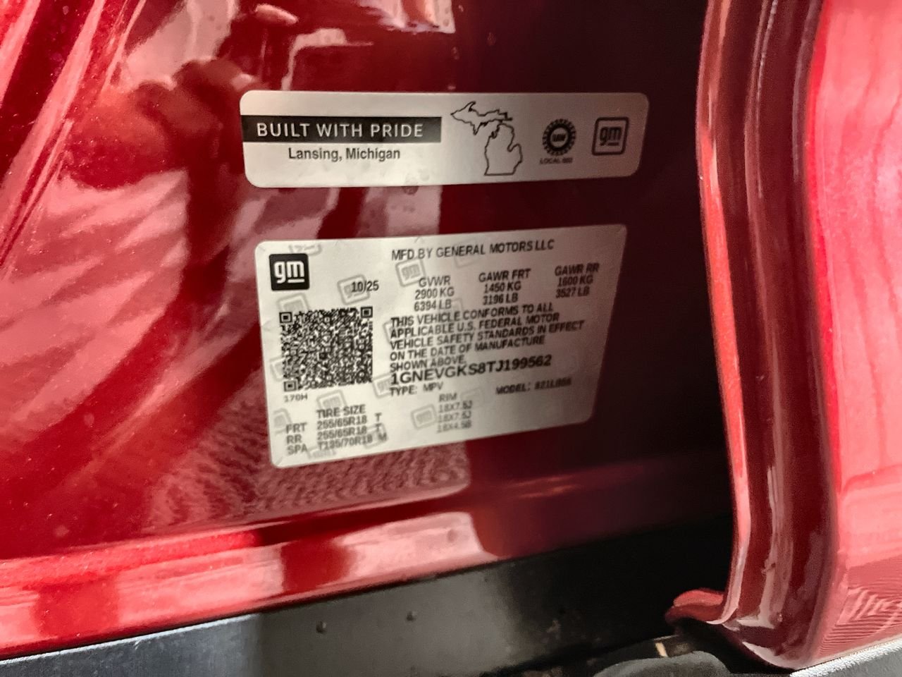 Used 2026 Radiant Red Tintcoat Chevrolet LT image 104