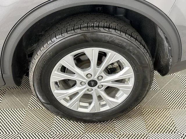 Certified Pre-Owned 2024 Ford Escape Active