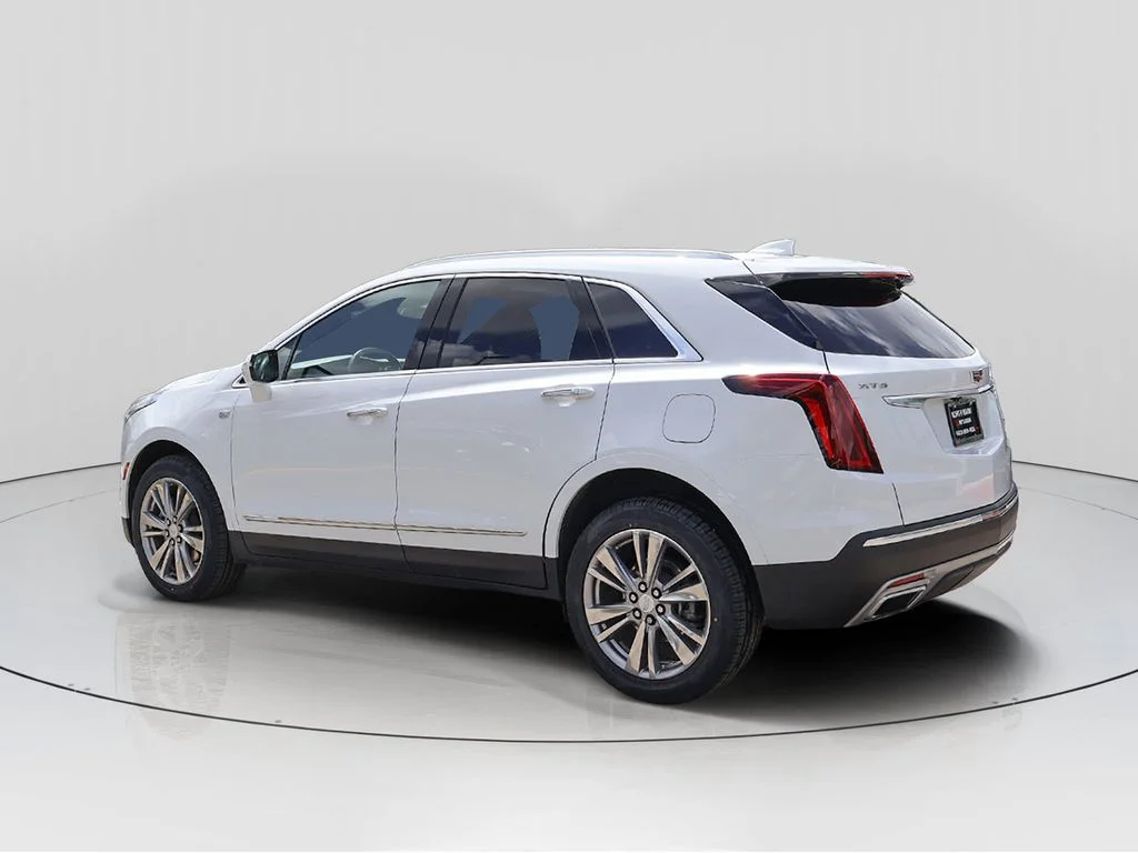 Used 2024 White Cadillac Premium Luxury image 5