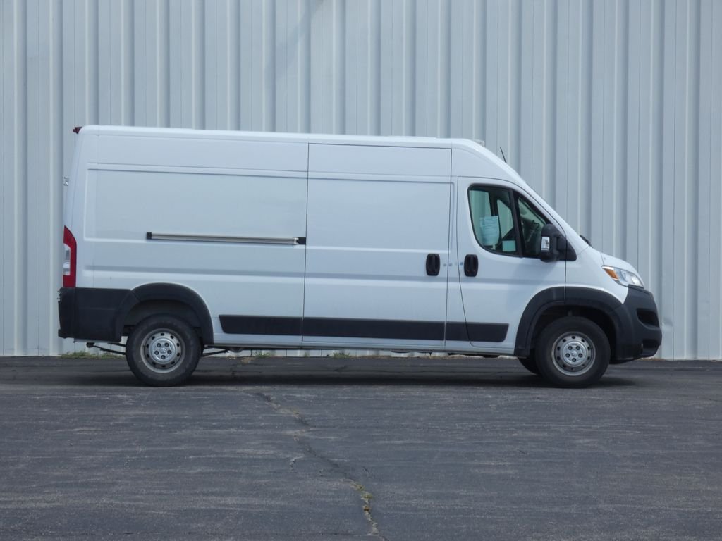 Used 2023 RAM ProMaster Cargo Van Base with VIN 3C6LRVDG8PE559022 for sale in Kansas City