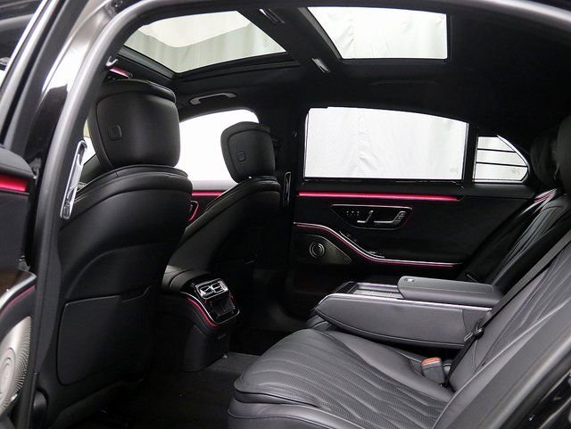 2025 Mercedes-Benz S-Class S 63 - Photo 45