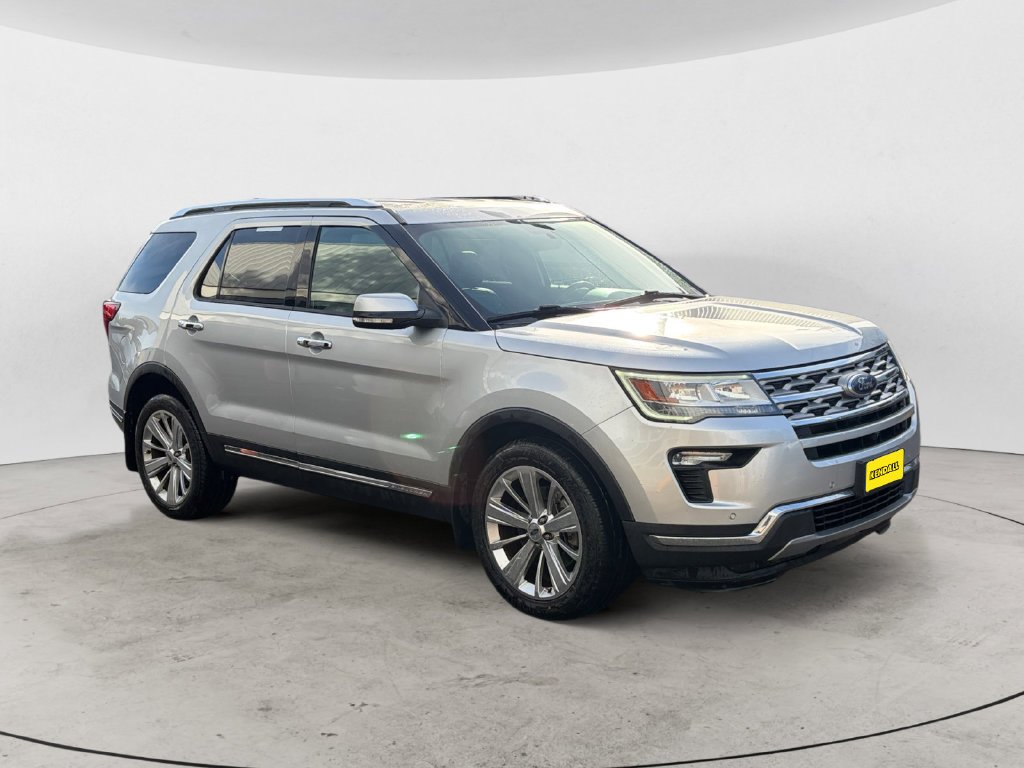 Used 2019 Silver Ford Limited image 3