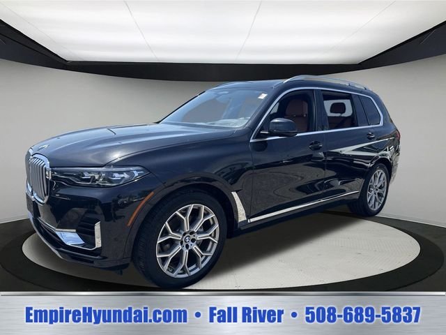 2022 BMW X7 xDrive40i's photo