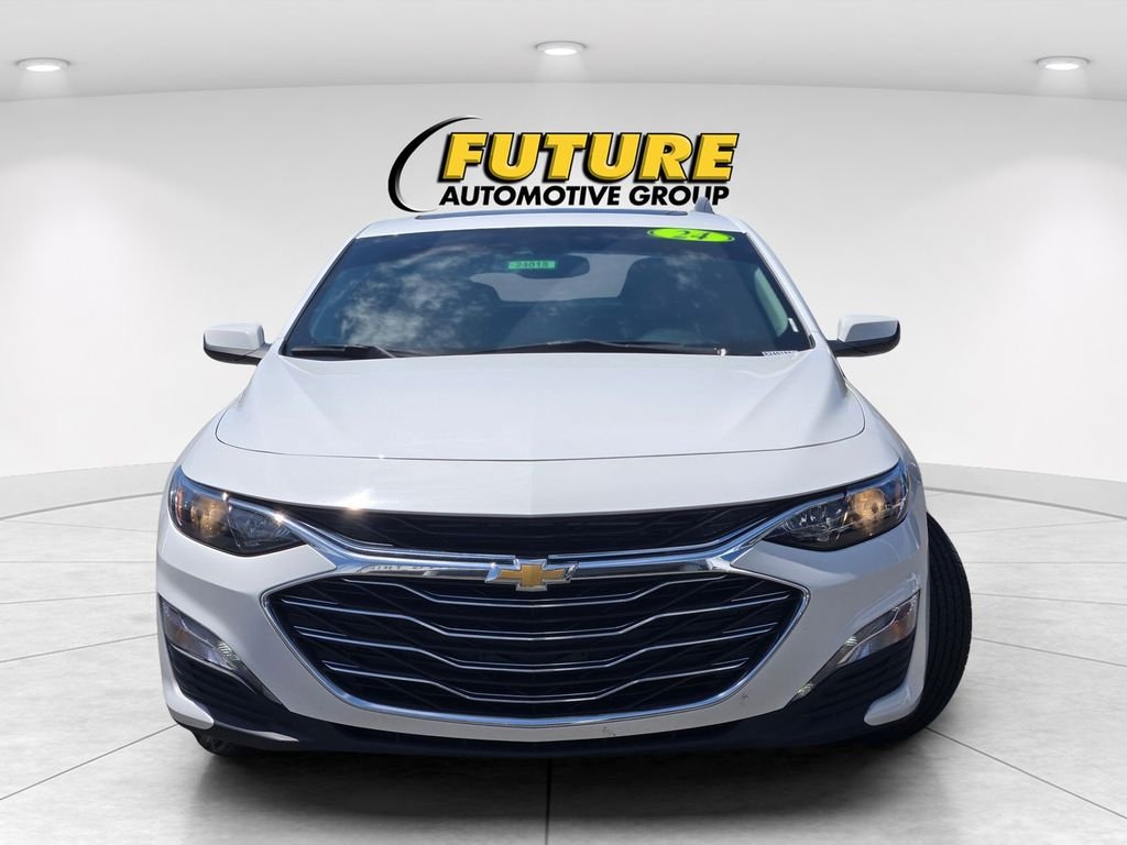 Used 2024 White Chevrolet LT image 2