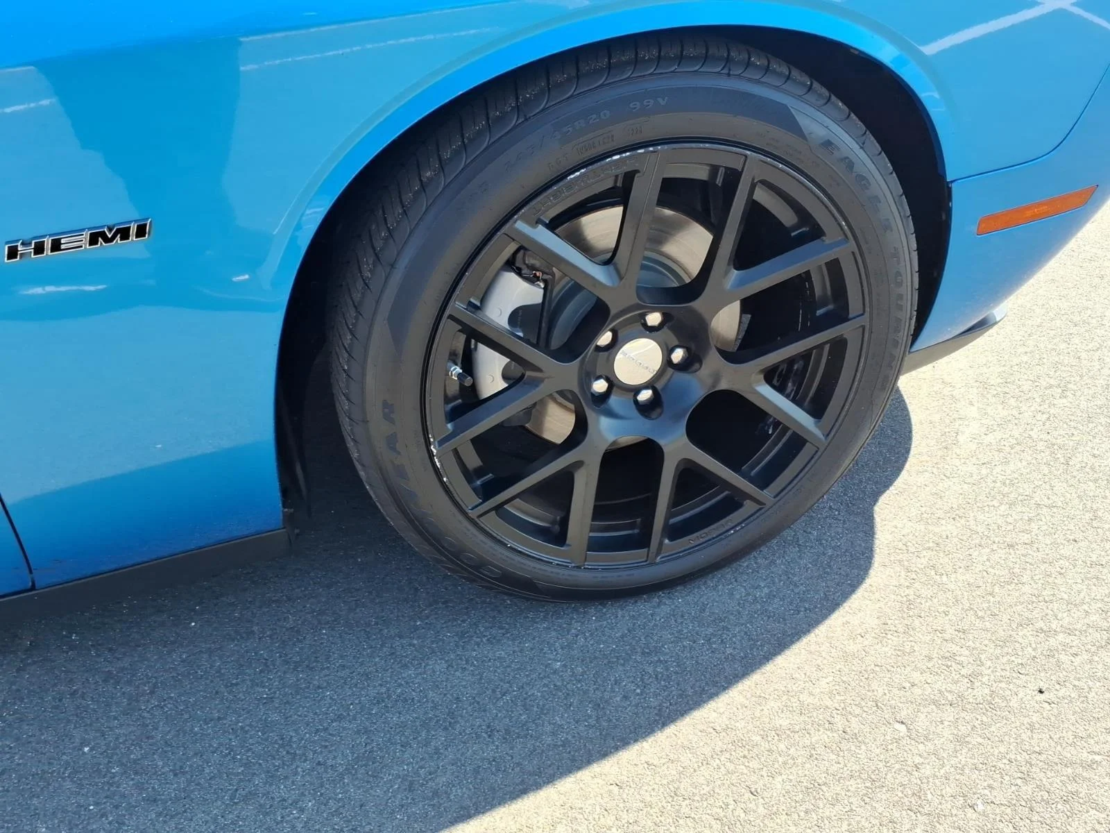 Used 2015 B5 Blue Pearl Coat Dodge R/T Plus Shaker image 12