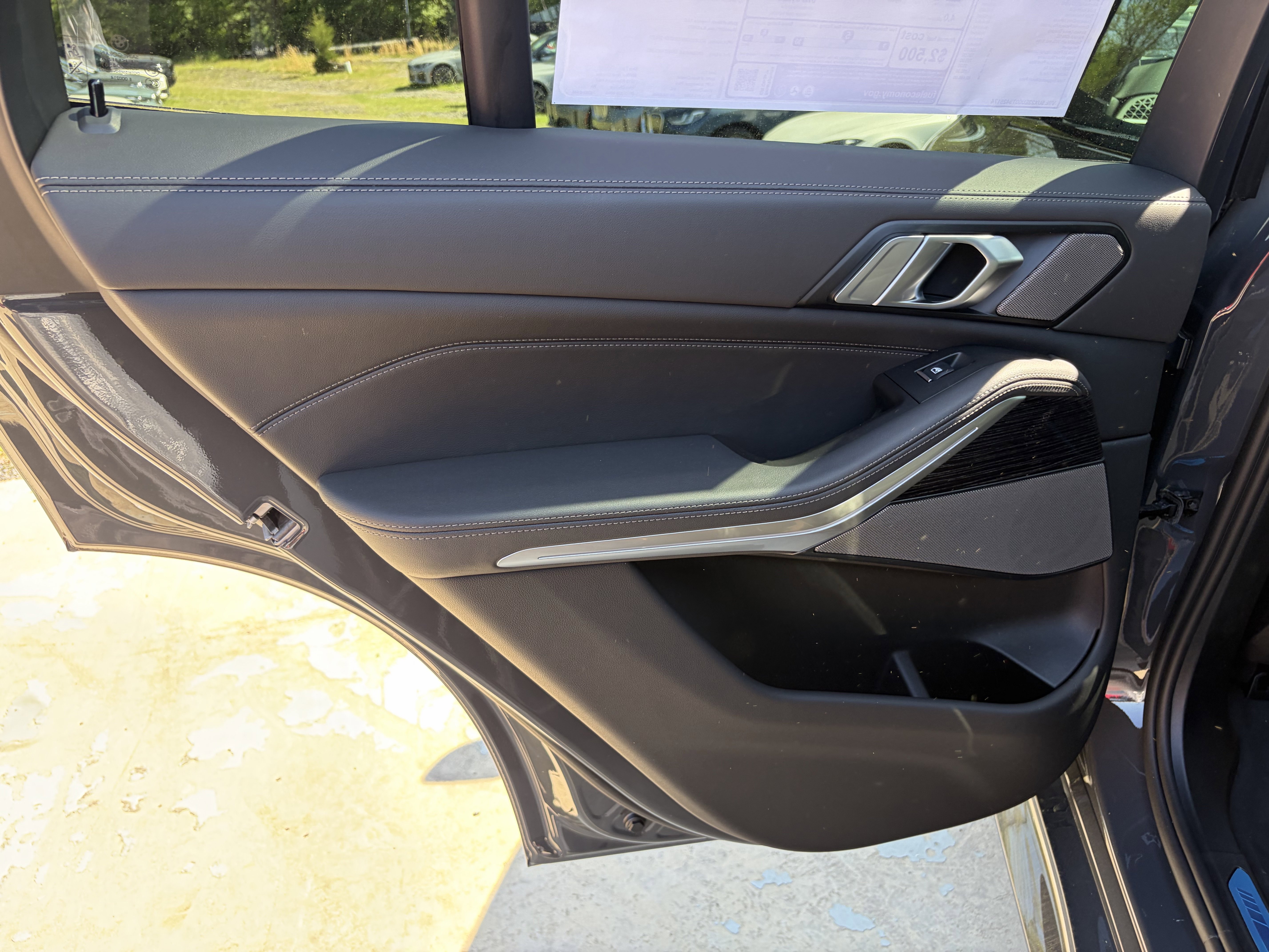 New 2026 Dravit Grey Metallic BMW xDrive40i image 14