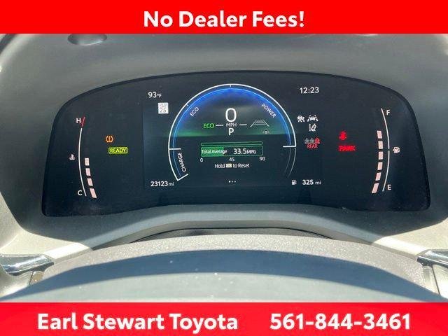 Certified Used 2025 PRECIOUS METAL Toyota  image 37