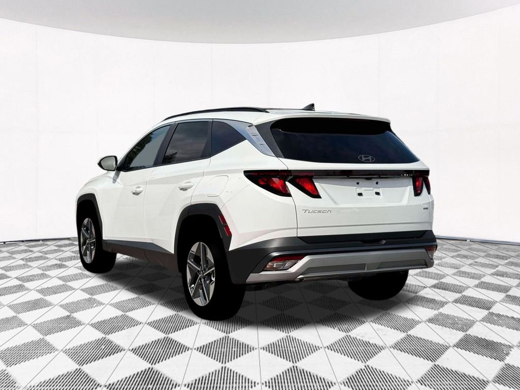New 2026 White Hyundai SEL image 8