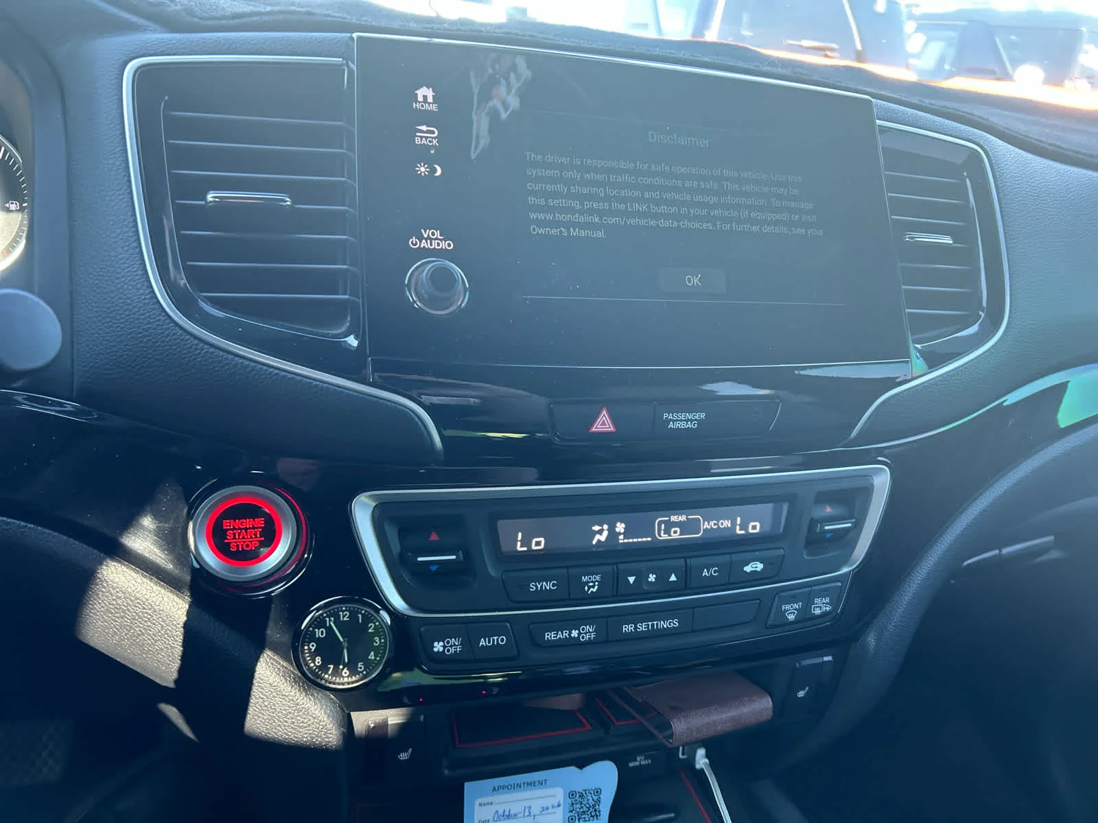 Used 2019 Modern Steel Metallic Honda Touring image 3