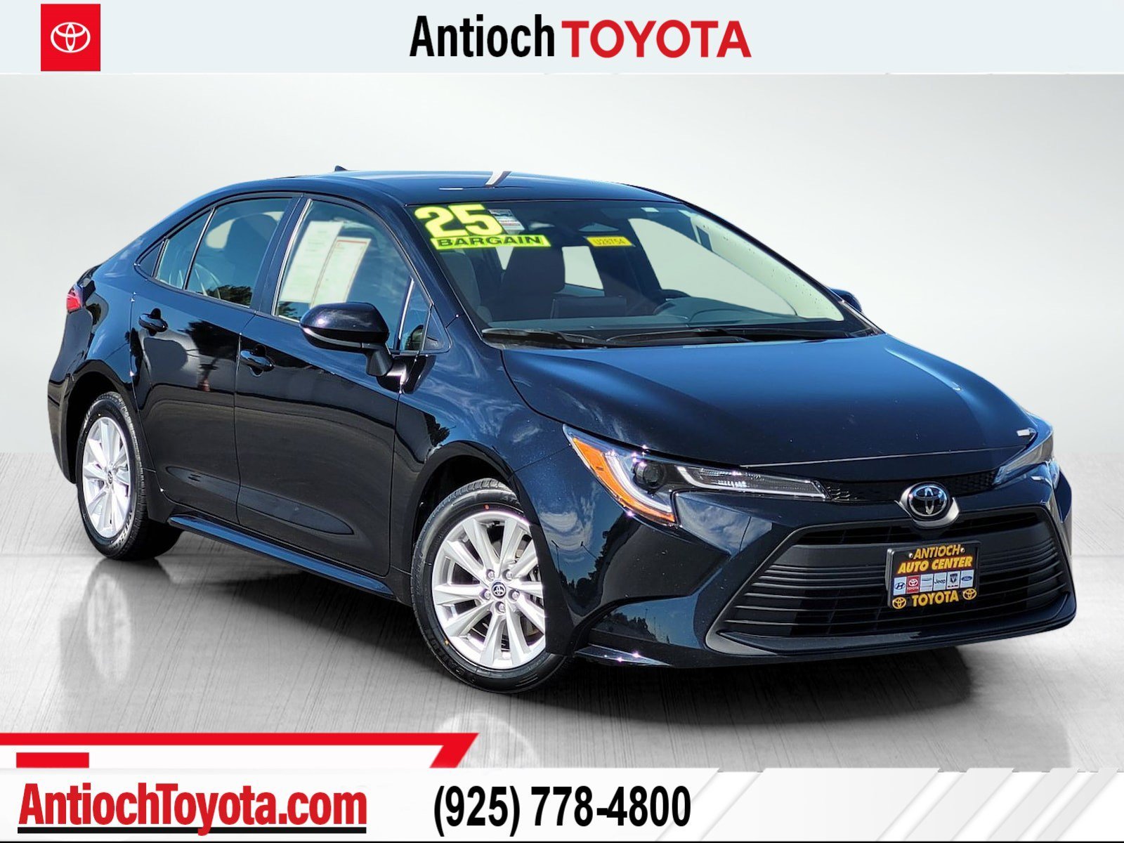 Used 2025  Toyota LE image 1