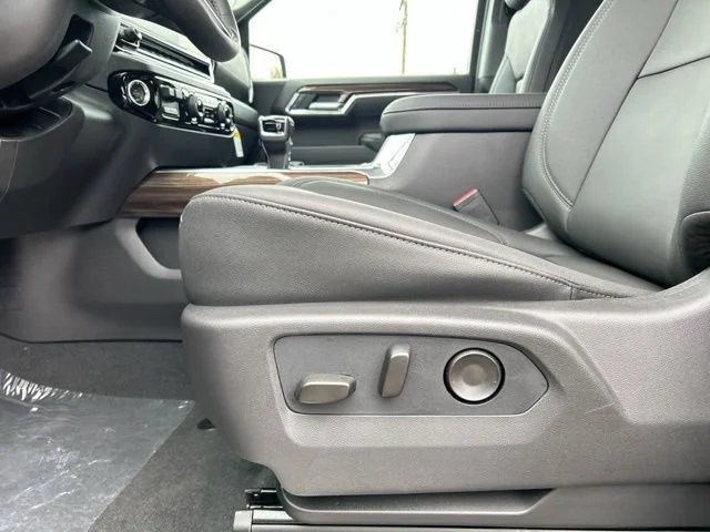 New 2026 Black Chevrolet LT Trail Boss image 28