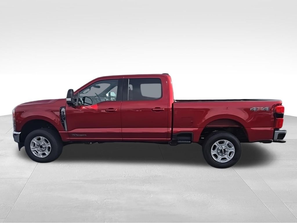 2026 Ford F-250 Super Duty XLT - Photo 6
