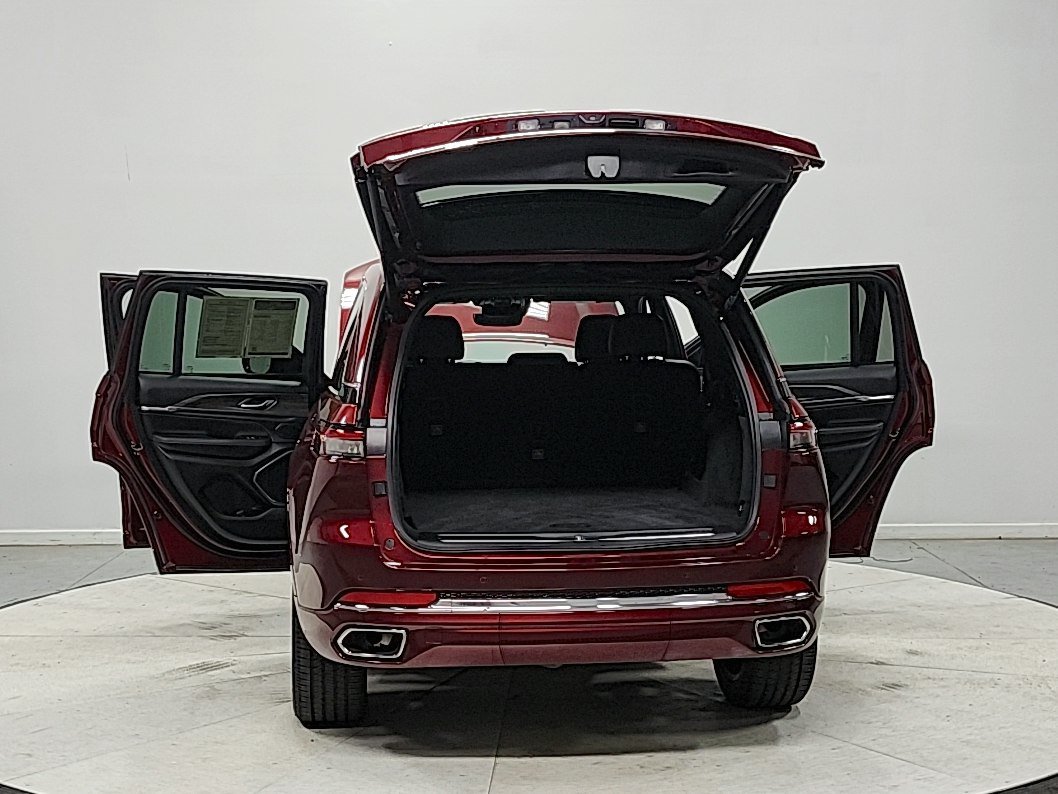2023 Jeep Grand Cherokee Overland - Photo 15