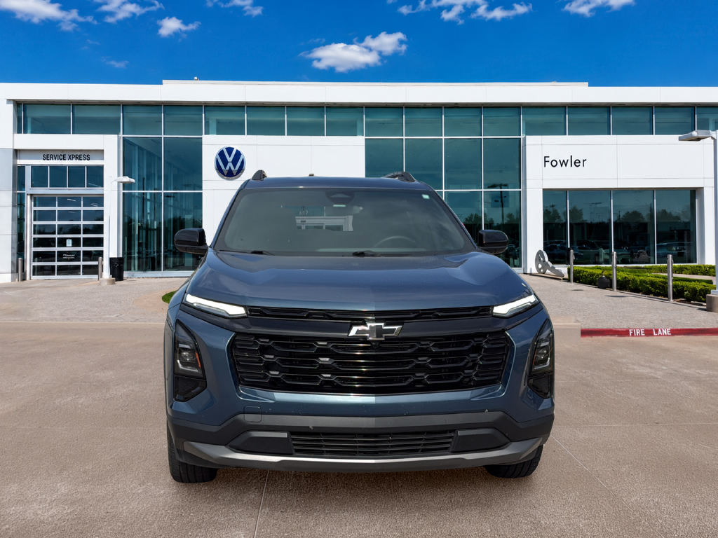 Used 2025 Blue Chevrolet LT image 2