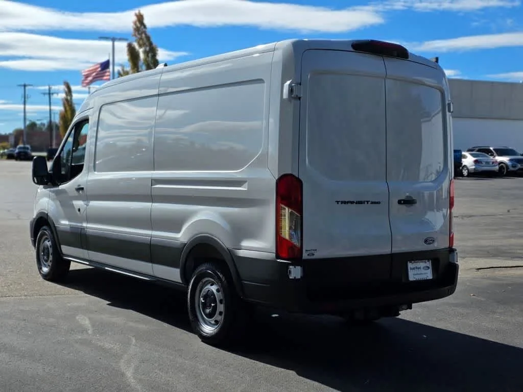 New 2026 Oxford White Ford  image 7
