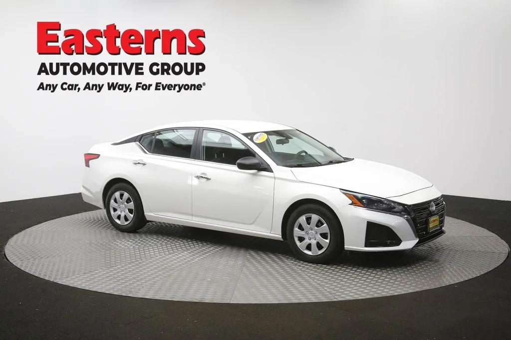 Used 2024 White Nissan 2.5 S image 46