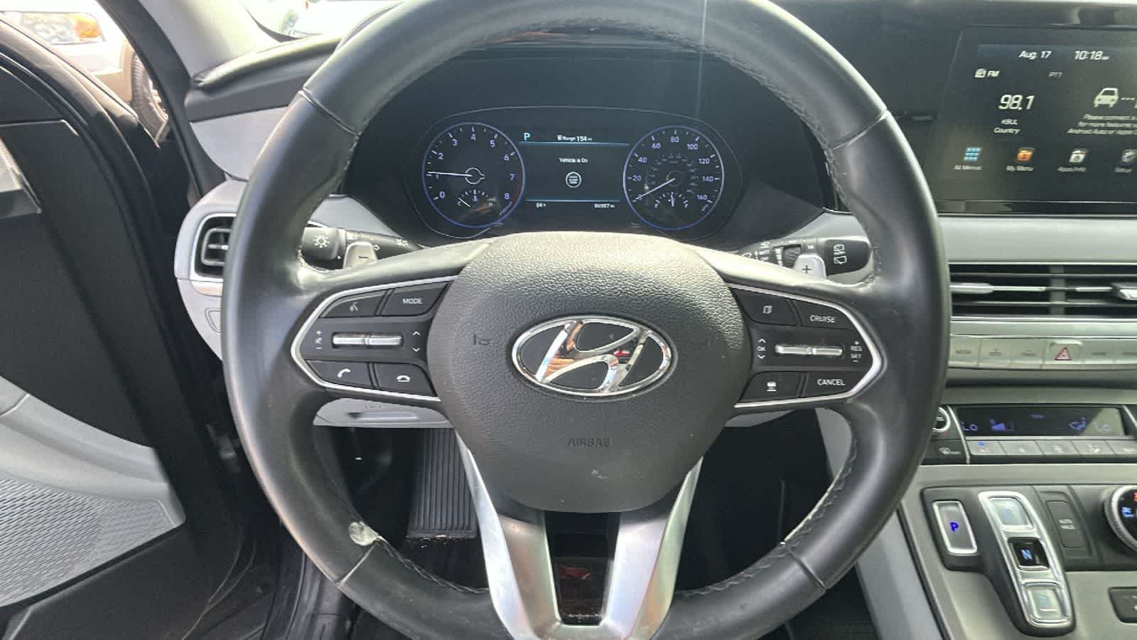 Used 2020 Moonlight Cloud Hyundai SEL image 17