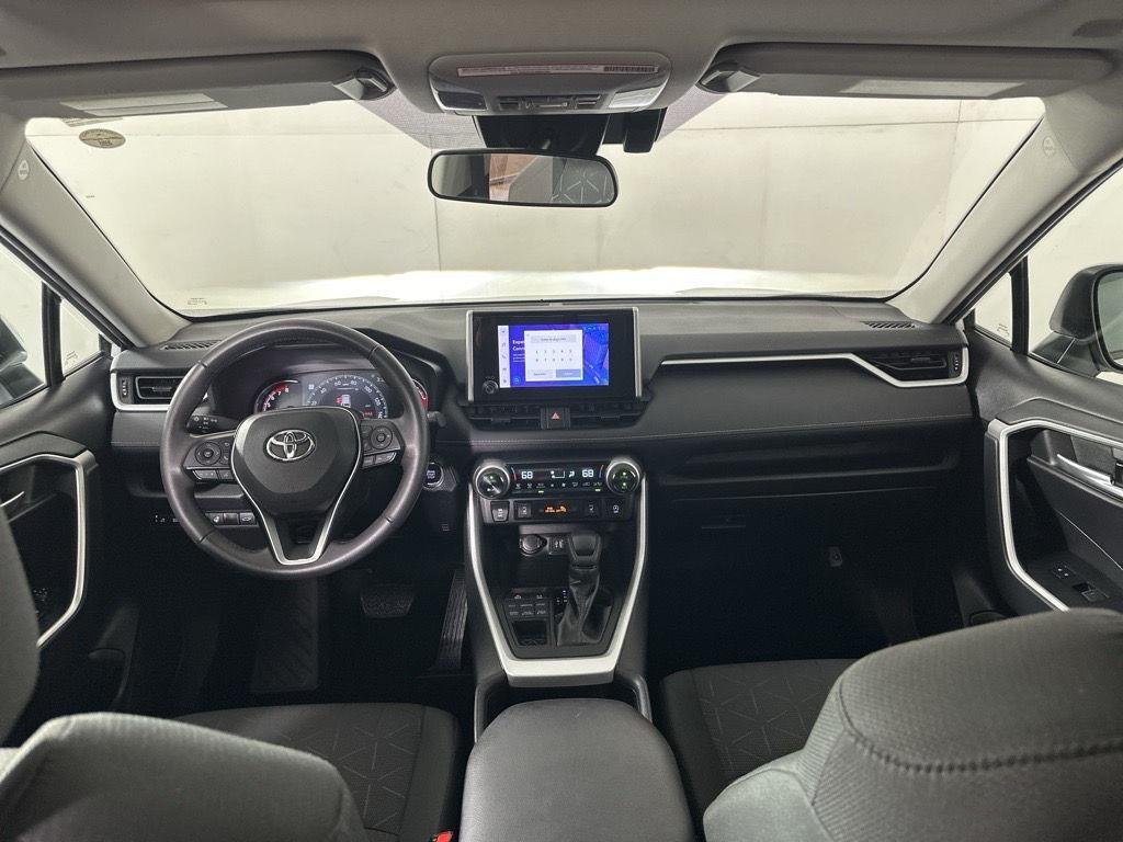 Used 2023 Ice Cap Toyota XLE image 29