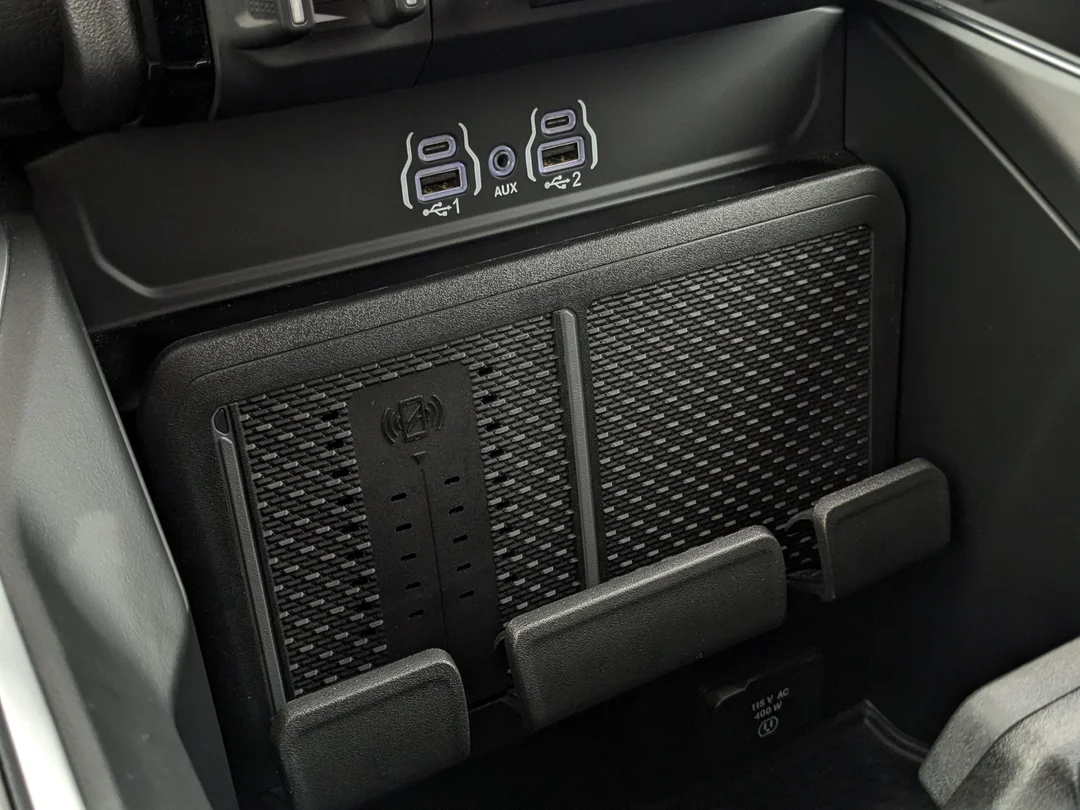 Certified Used 2025 White RAM Big Horn - - 4x4 - Night Edition - Tonneau Cover - Level II - Alpine Audio & More! image 21