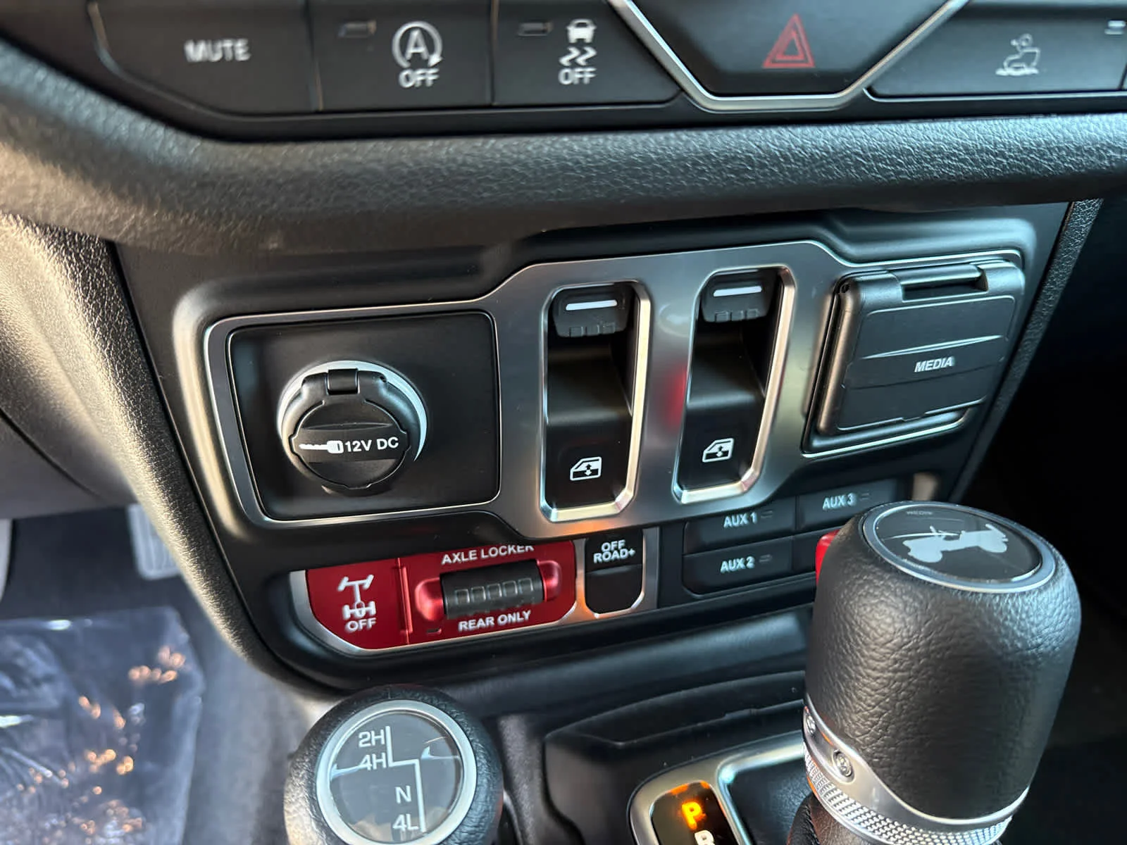 2026 Jeep Wrangler 2-Door Willys - Photo 24