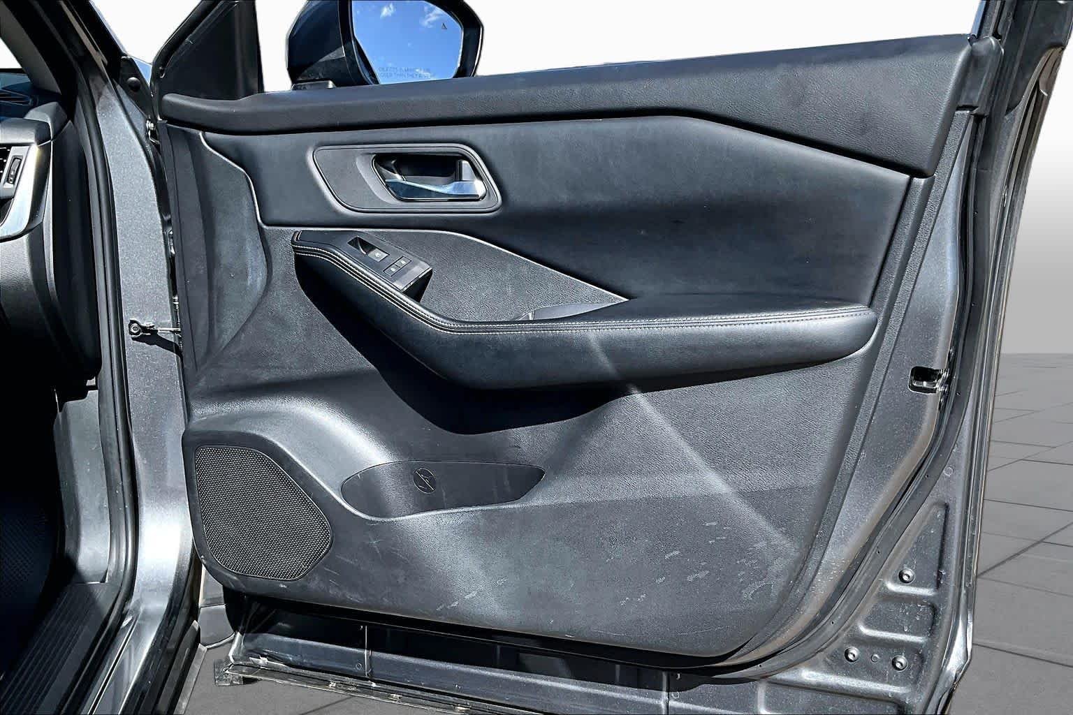Used 2024 Gun Metallic Nissan SV image 23
