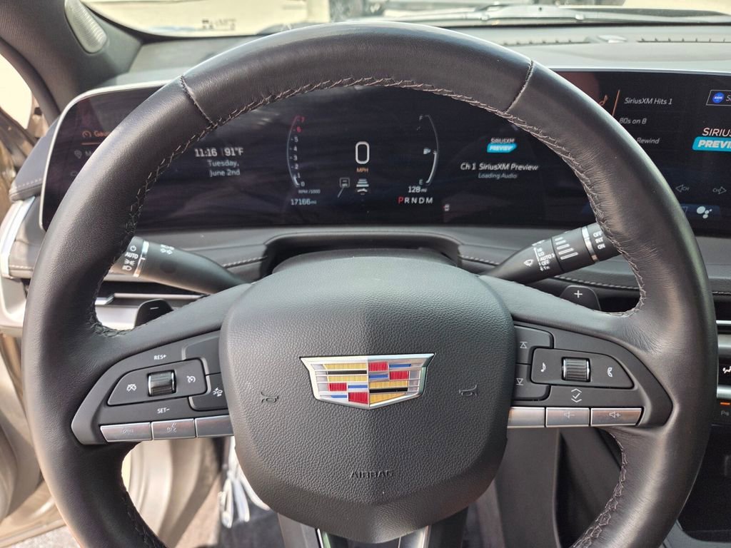 2025 Cadillac XT4 Premium Luxury - Photo 30