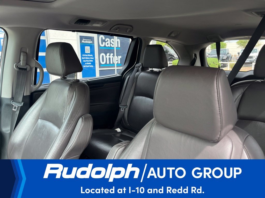 Used 2018 White Honda EX-L image 9