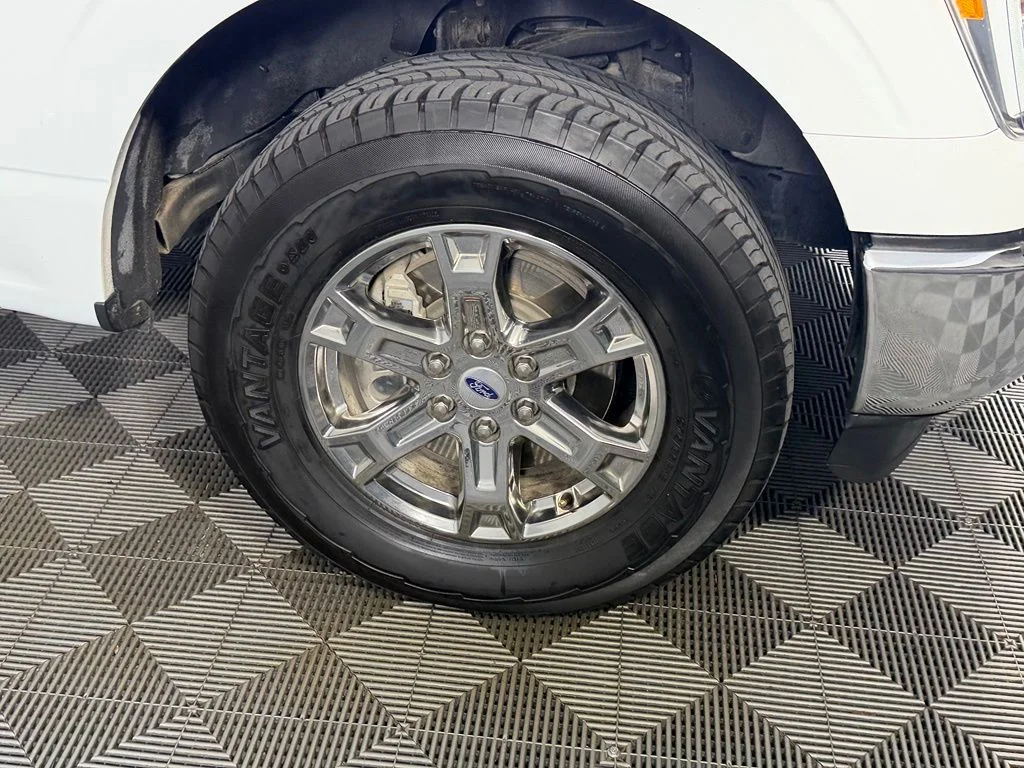 2023 Ford F-150 Lariat - Photo 13