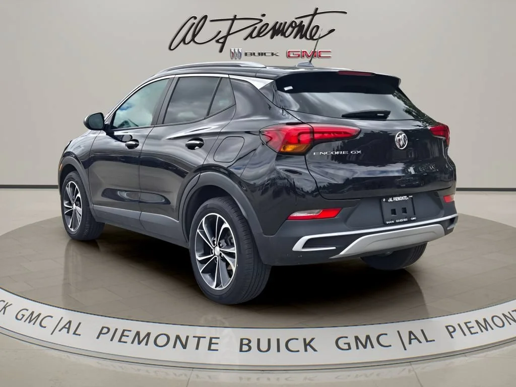 Certified Used 2023 Ebony Twilight Metallic Buick Select image 4