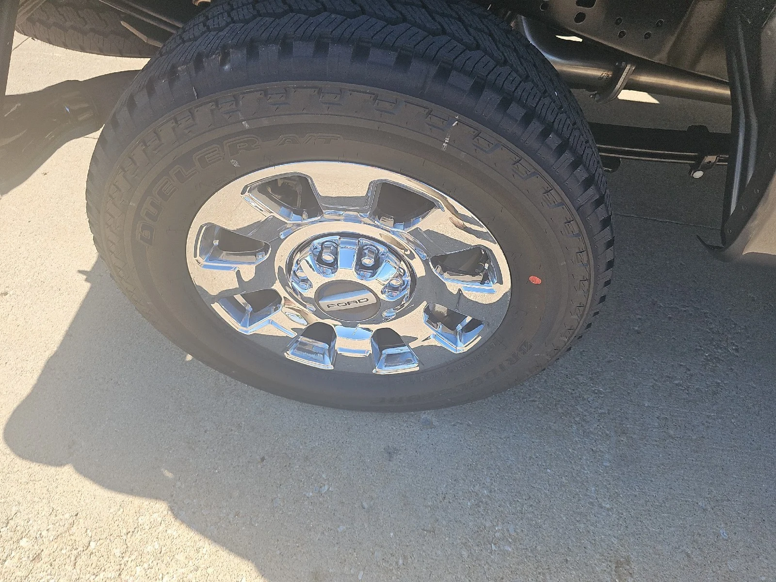 New 2026 Carbonized Gray Metallic Ford F-250® Lariat® image 13