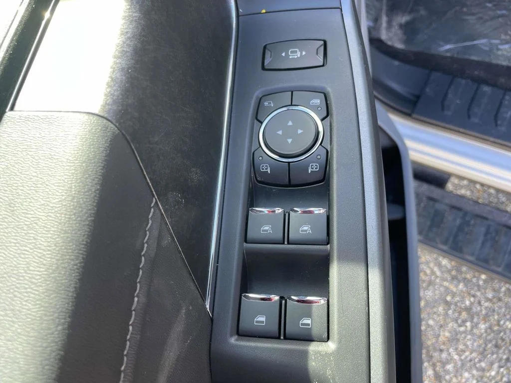 New 2026 Avalanche Ford F-250® XLT image 16