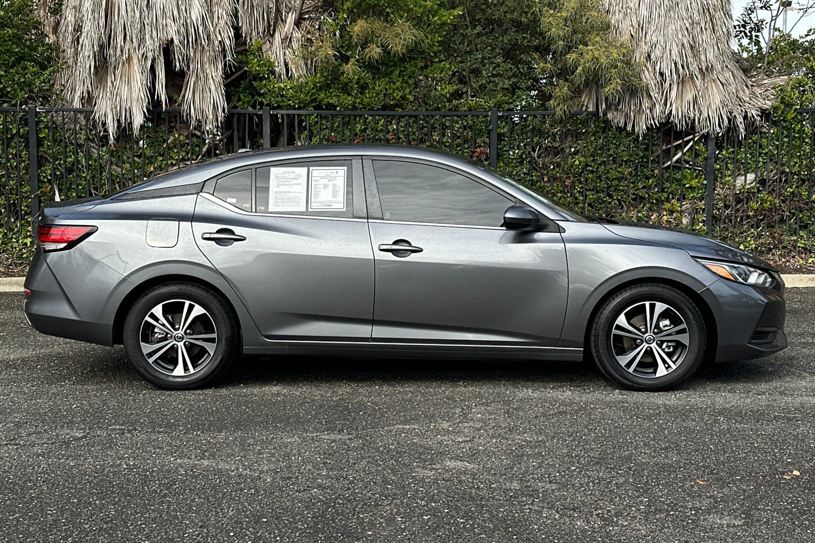 Used 2022 Nissan Sentra SV with VIN 3N1AB8CV4NY275813 for sale in Newark, CA