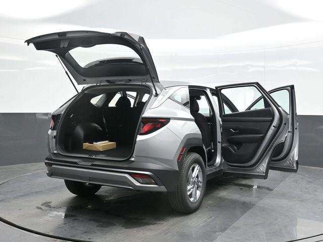 New 2026 Silver Hyundai SE FWD image 29