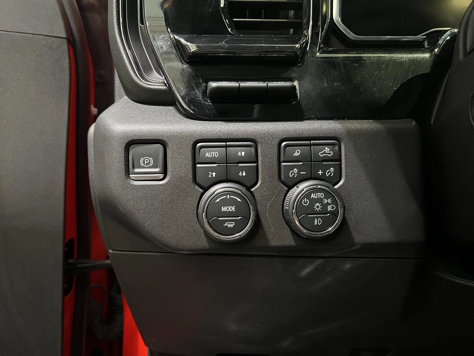 Used 2024 Red Hot Chevrolet ZR2 image 16
