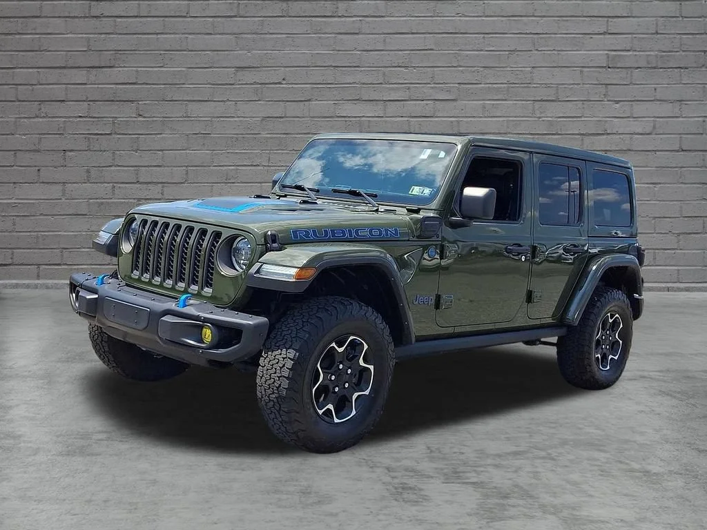 Used 2023 Sarge Green Clearcoat Jeep Rubicon image 6