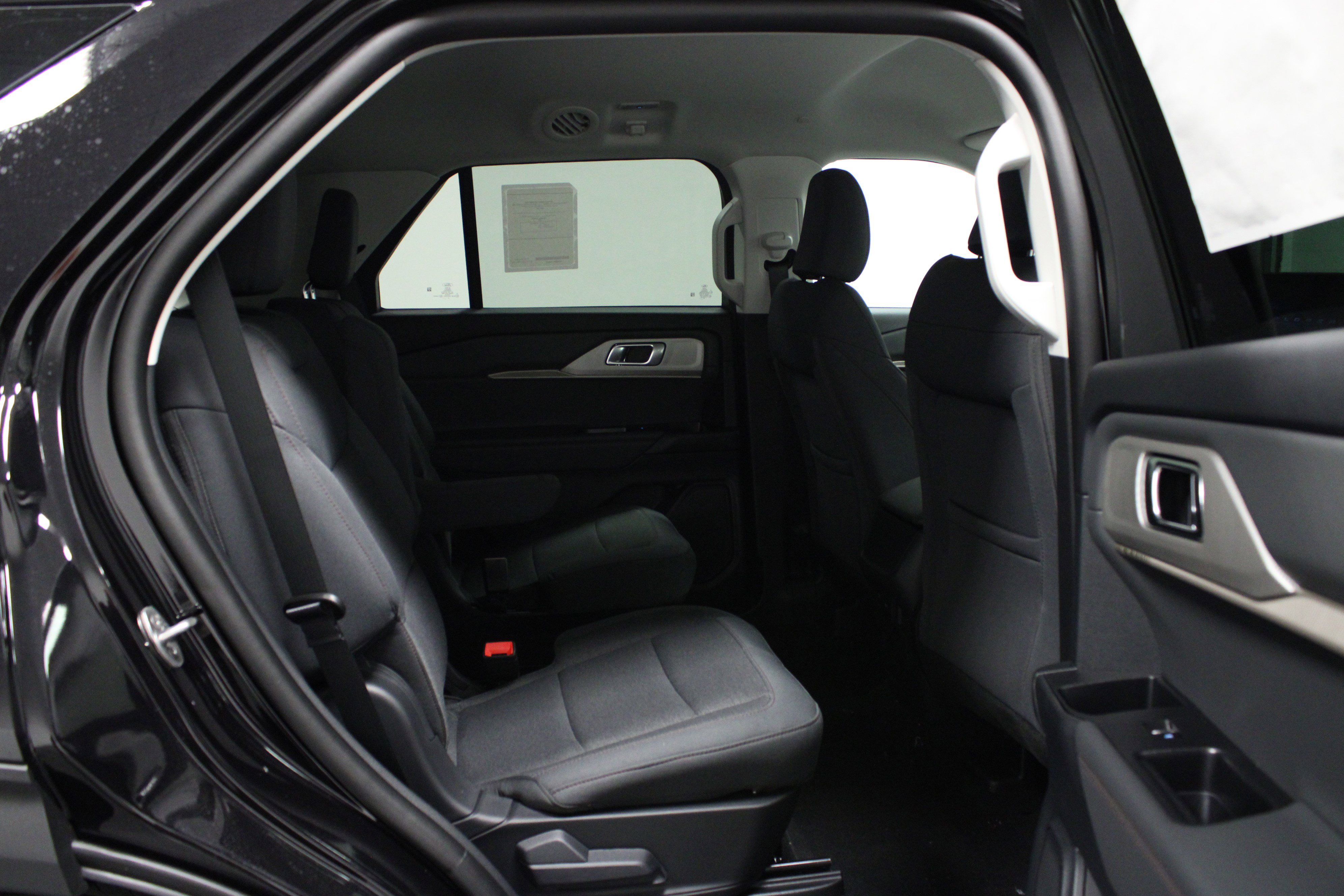 New 2026 Agate Black Metallic Ford Active image 16