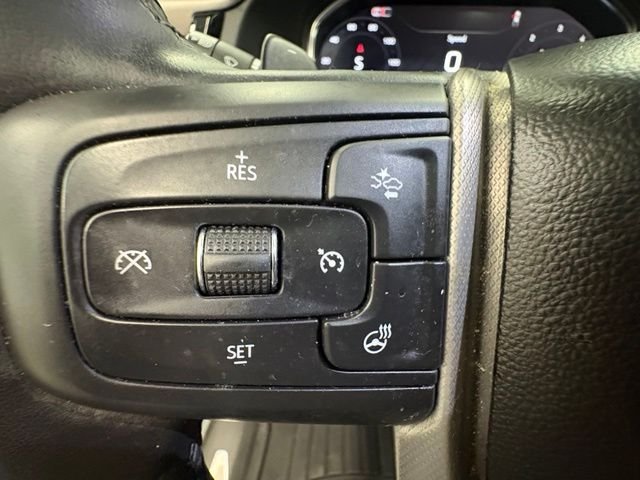 Used 2025 Silver GMC Denali image 22