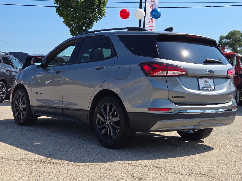 Used 2023 Gray Chevrolet RS image 15