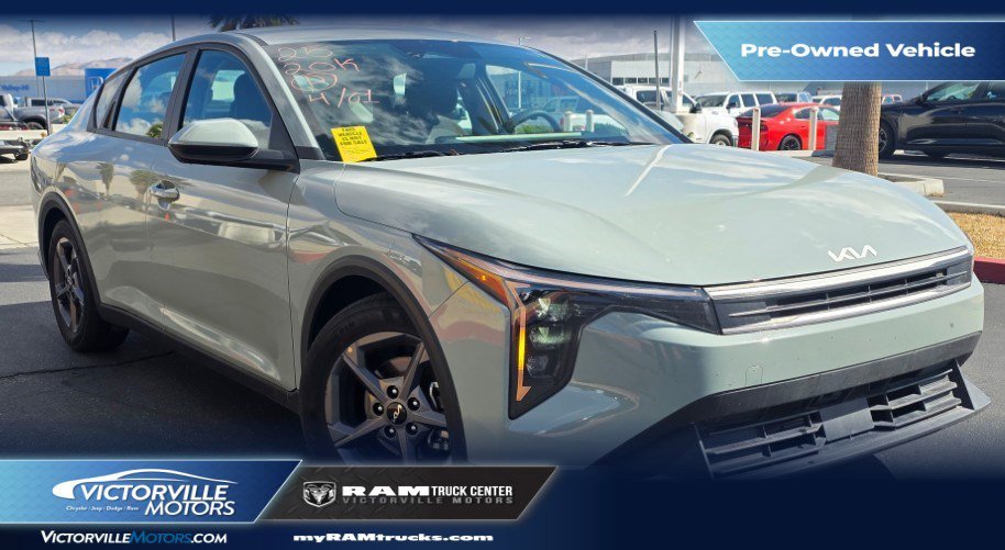 2025 Kia K4 LXS