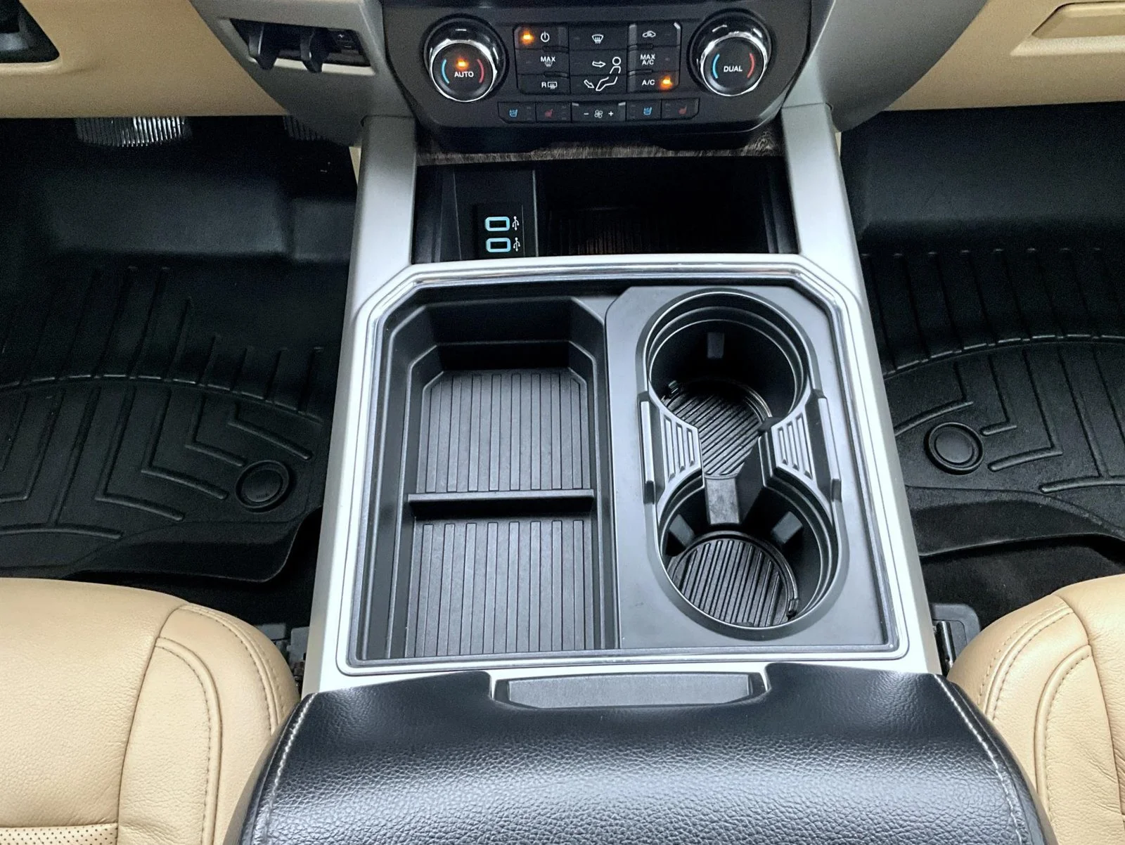 Used 2019 Red Ford Lariat image 16