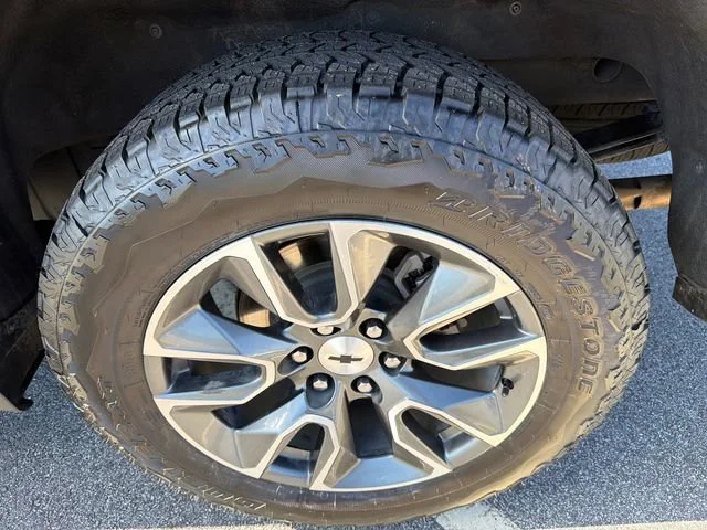 Used 2024 Dark Ash Metallic Chevrolet RST image 19