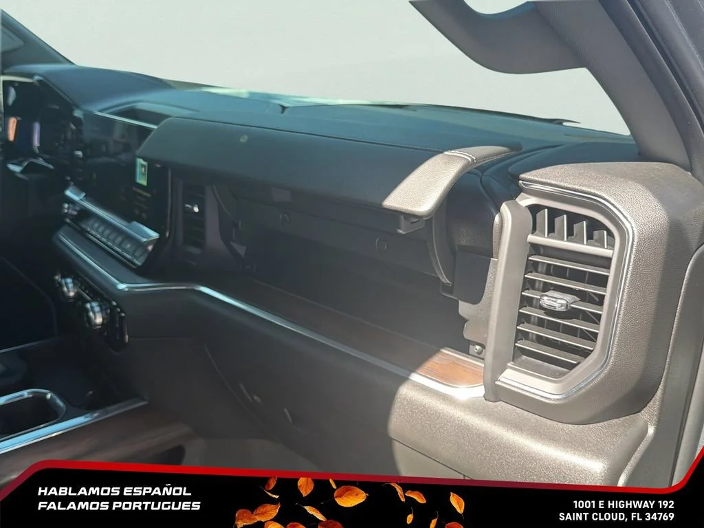 Used 2024 Sterling Metallic GMC SLT image 30