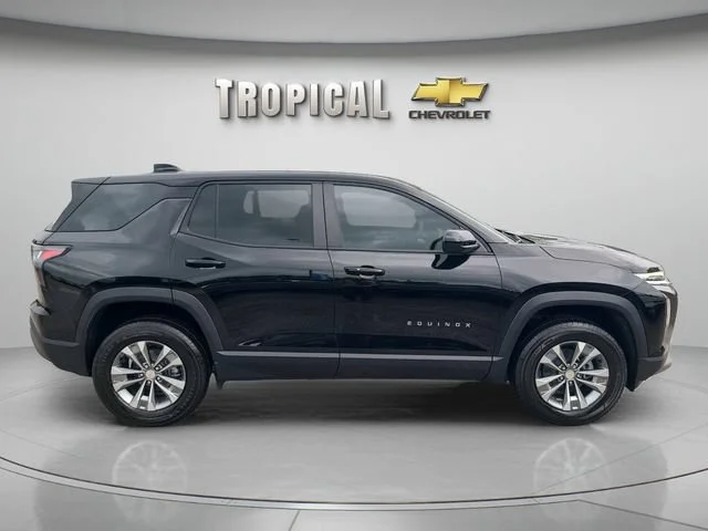 New 2027 Mosaic Black Metallic Chevrolet LT image 6