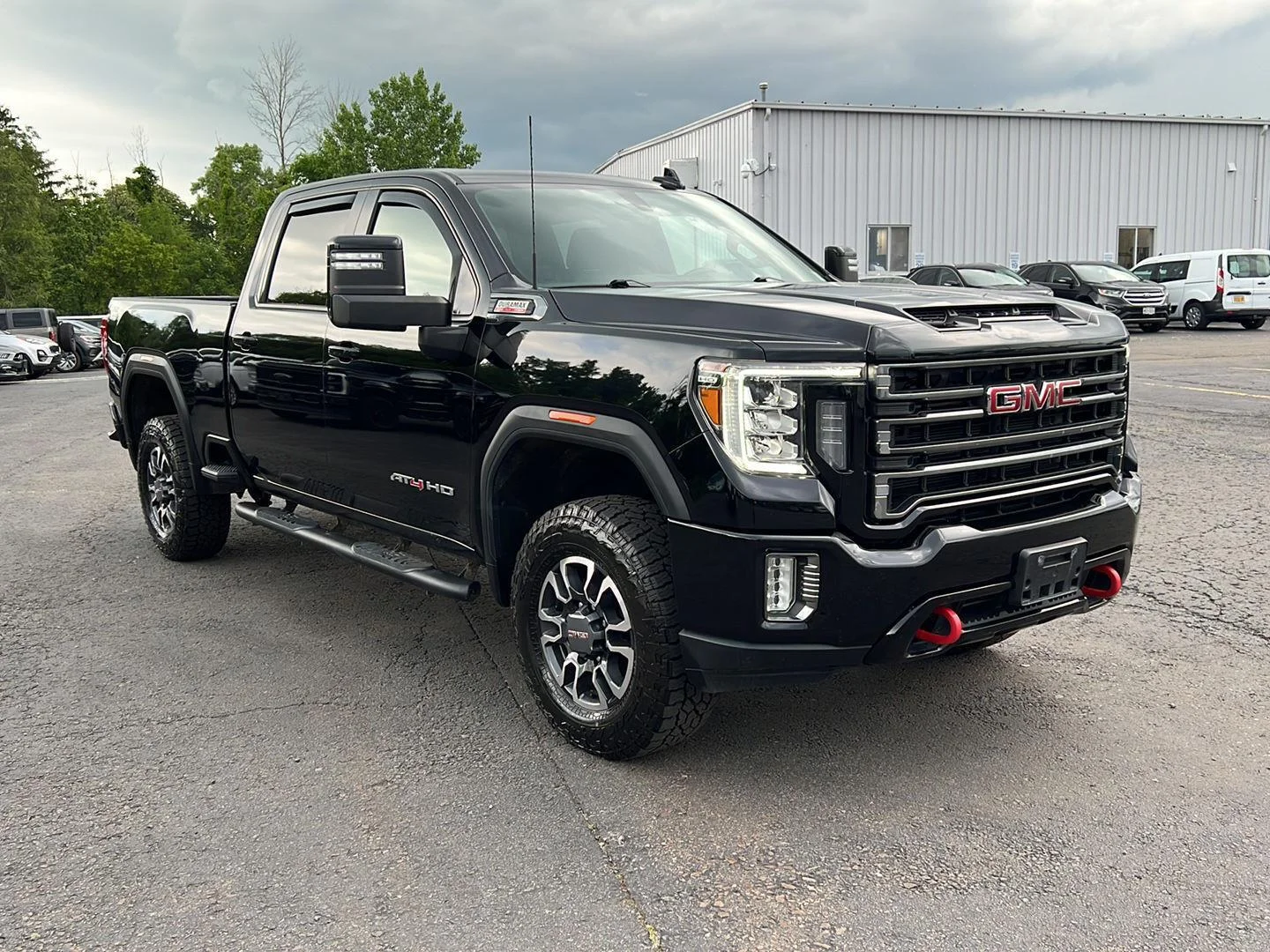 Used 2021 Onyx Black GMC AT4 image 22