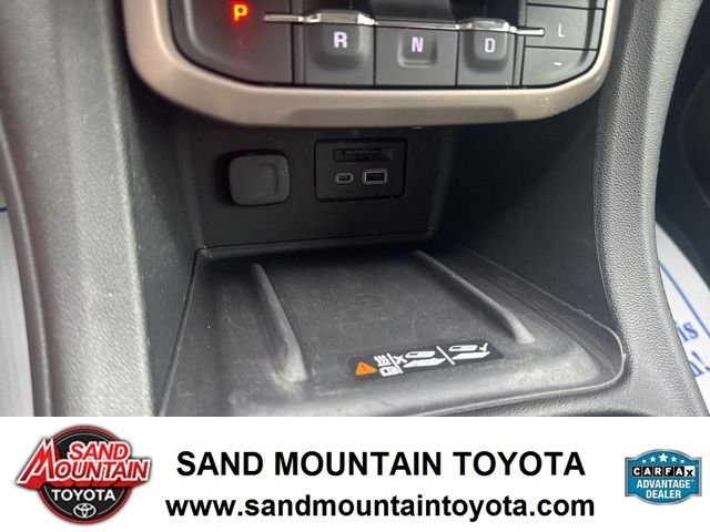 2023 GMC Acadia Denali - Photo 23