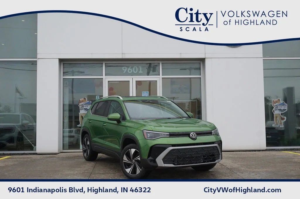 New 2026 Green Volkswagen 1.5T SE image 1