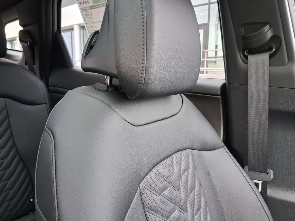 New 2026 Gray Kia X-Line image 27