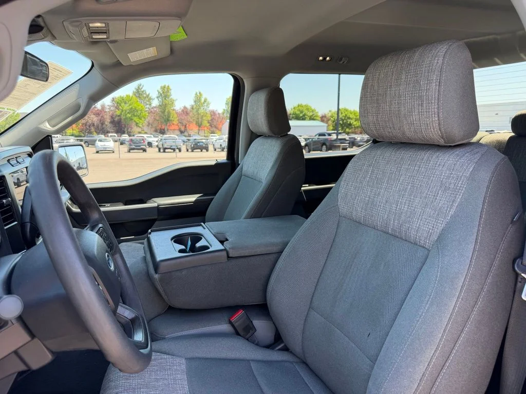 Used 2023 Blue Metallic Ford XLT image 17